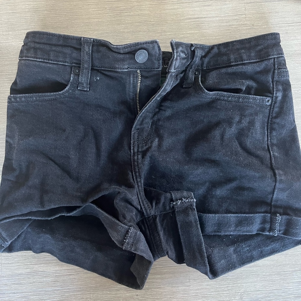 Wild Fable black jean shorts size 0 worn a couple times